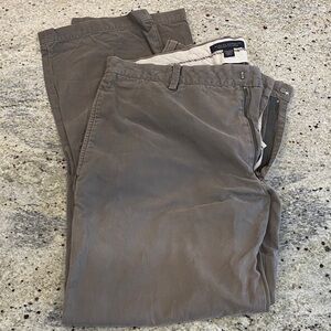 Banana Republic Men's Taupe Chinos